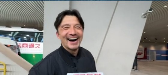 帶孩子和帶球隊哪個更累？謝暉笑言：都累，但帶孩子更累