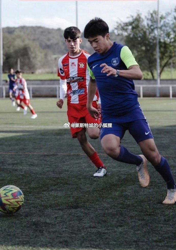 效力巴達洛納U16的中國球員汪修昊，入選西班牙加泰羅尼亞大區(qū)隊