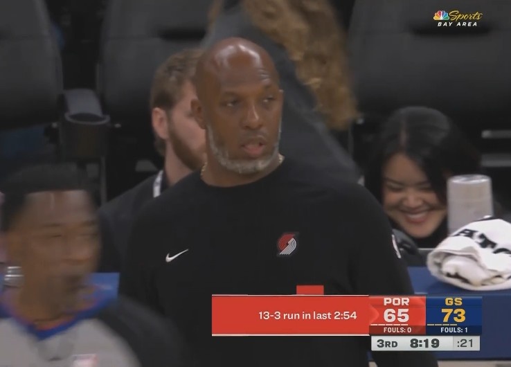經典的勇士領先被追分！開拓者3分鐘內轟出13-3將分差縮小到8分