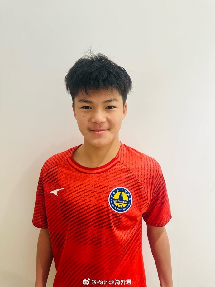 博主：劉凱源本賽季西班牙加泰U16優(yōu)選聯(lián)賽首發(fā)18次，已打入9球